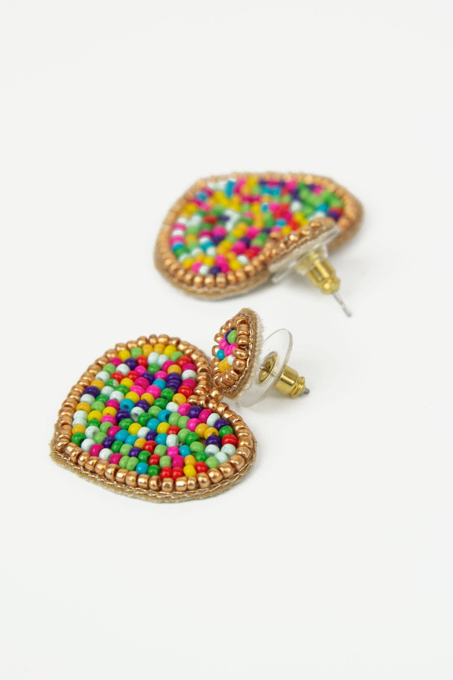 CONFETTI BEADED HEART DROPS