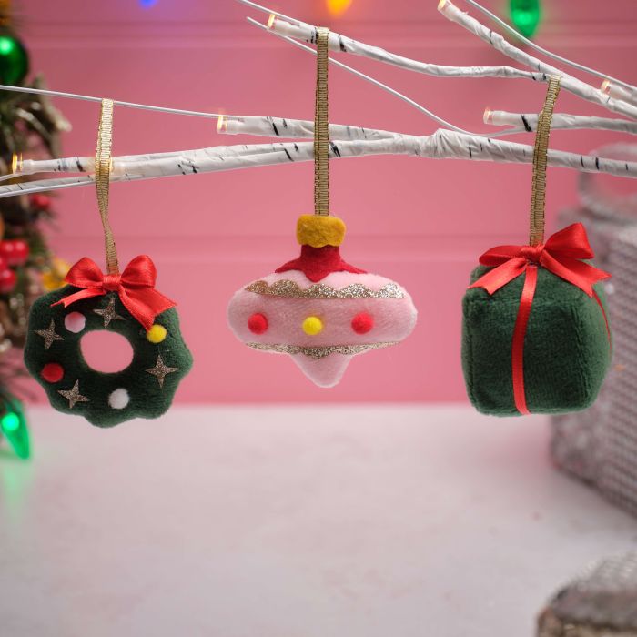 Novelty Christmas Tree Hanger