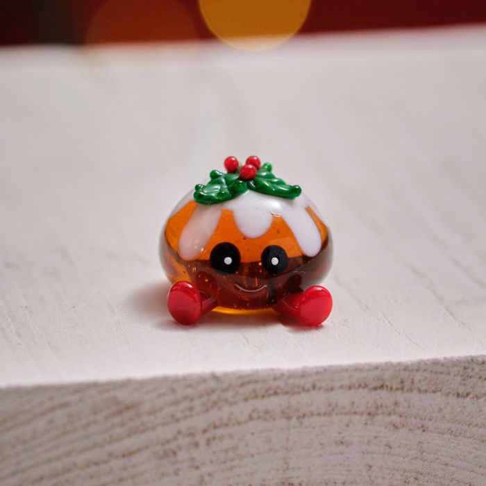 CHRISTMAS HAND BLOWN GLASS PUDDING WITH HOLLY ORNAMENT