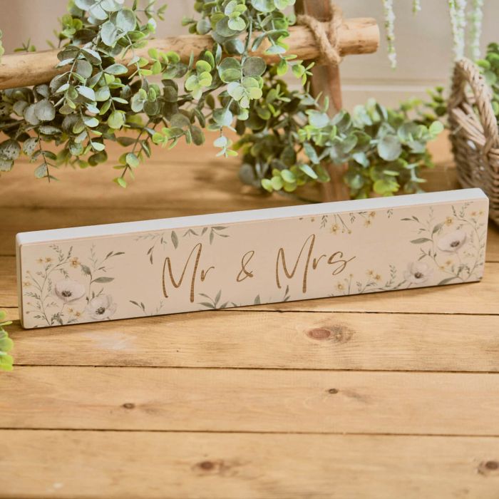 Mr & Mrs Wedding Plaque