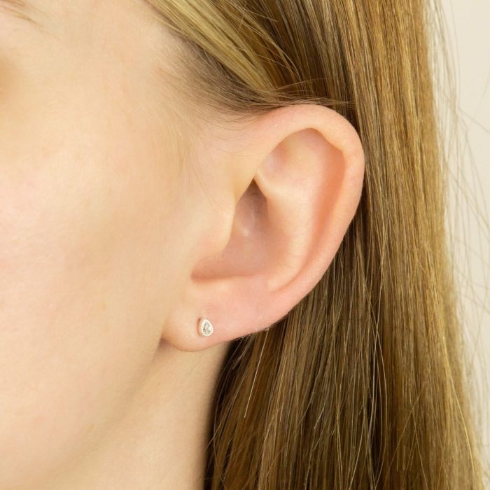 Gecko - Teardrop stud earring