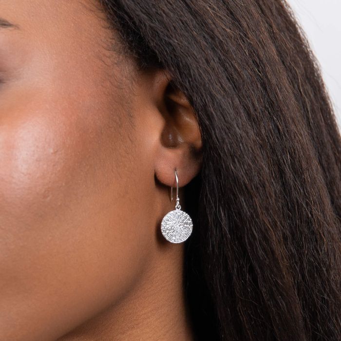 Gecko - Ripple texture round disc drop earring