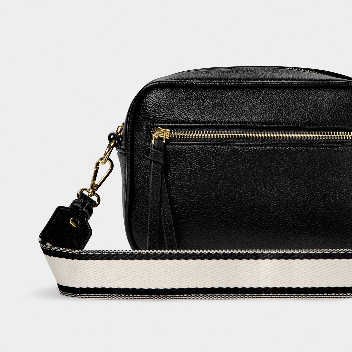 Hallie Crossbody Bag - In Black