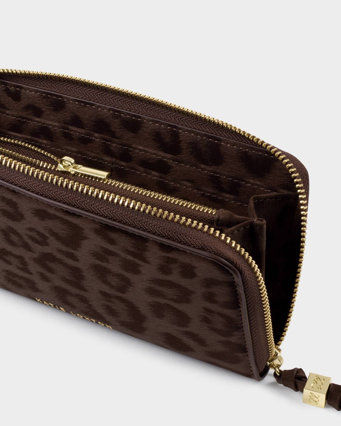 Large Purse in Chocolate Leopard