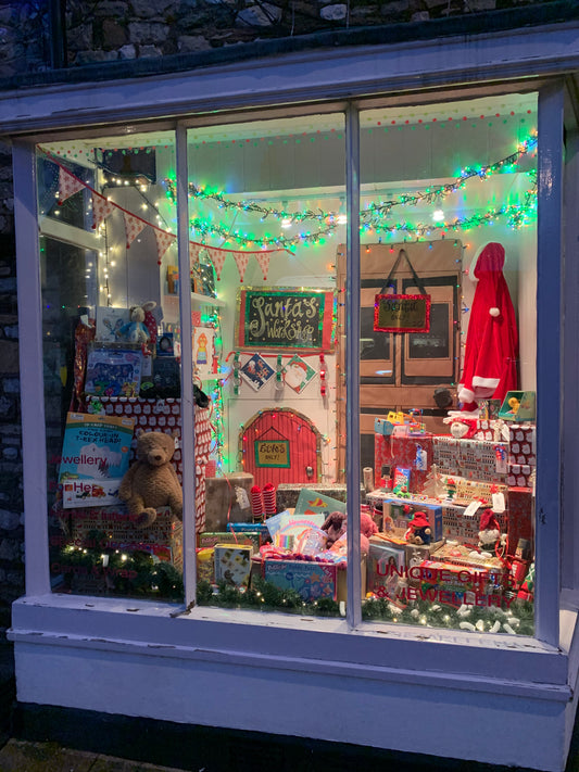 Christmas Opening Hours!