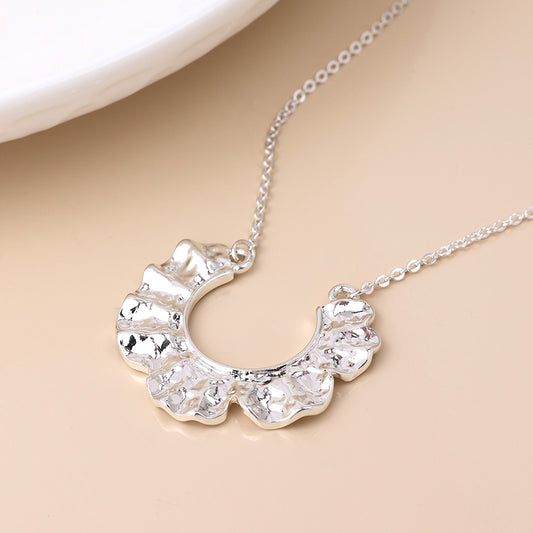 Wave Necklace silver plated
