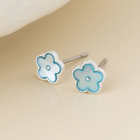 Blue pearl flower stud