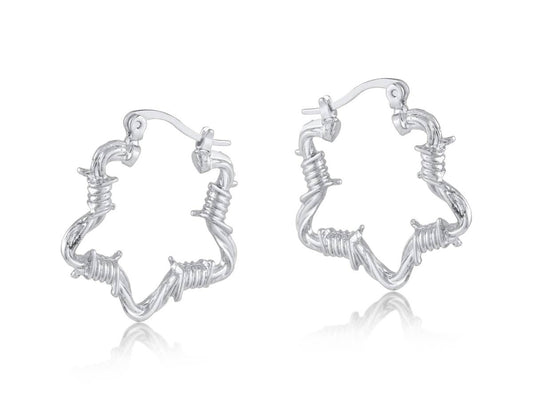 Sylvana Barbwire Star Earrings: SILVER