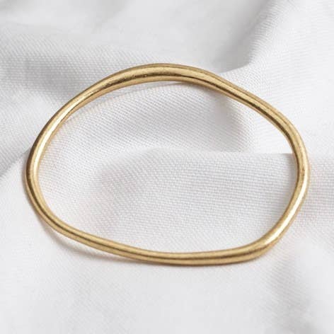 Antique Bangle: Silver