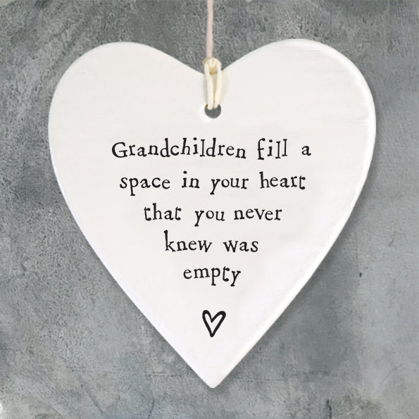 EAST OF INDIA - 4198 Porcelain round heart- Grandchildren fill a space