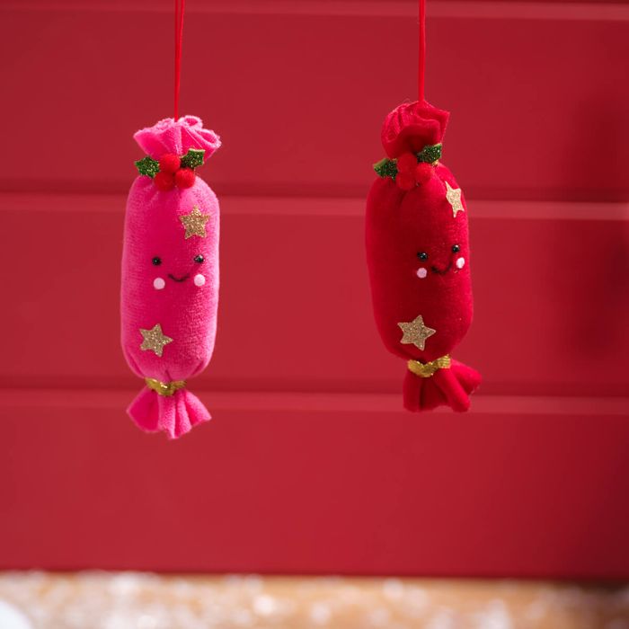 Novelty Cracker Tree Hanger