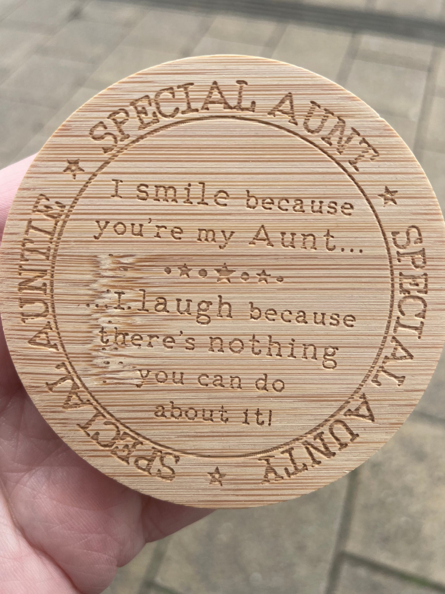 Sentiment - Candles with a chosen sentiment lid