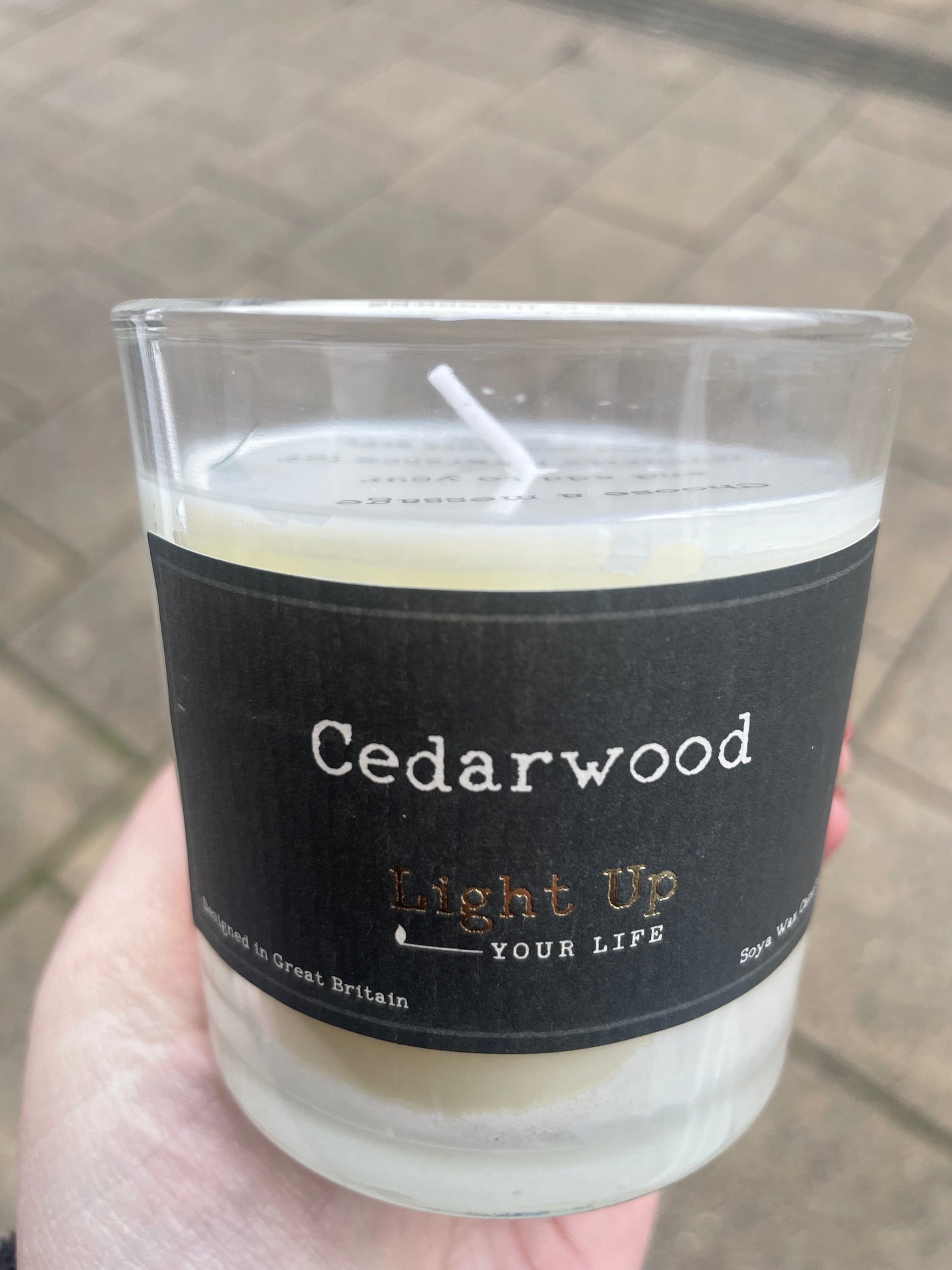 Sentiment - Candles with a chosen sentiment lid