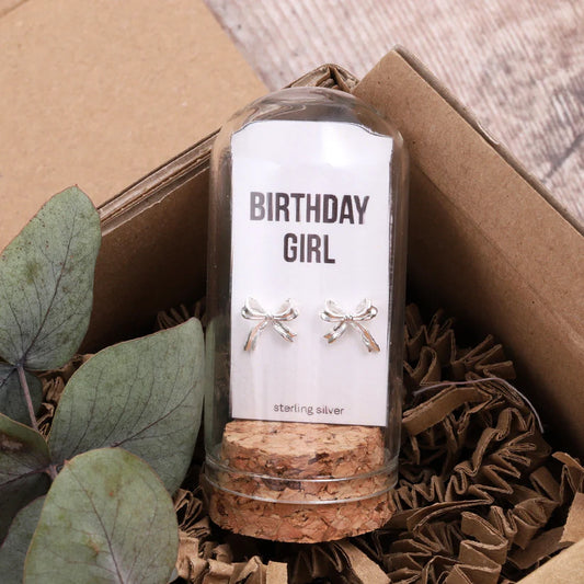 attic creations - Birthday Girl Bows