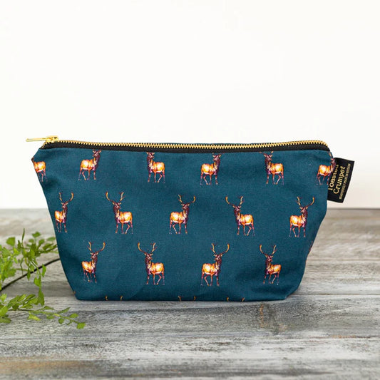 Stag (Noir) Wash Bag