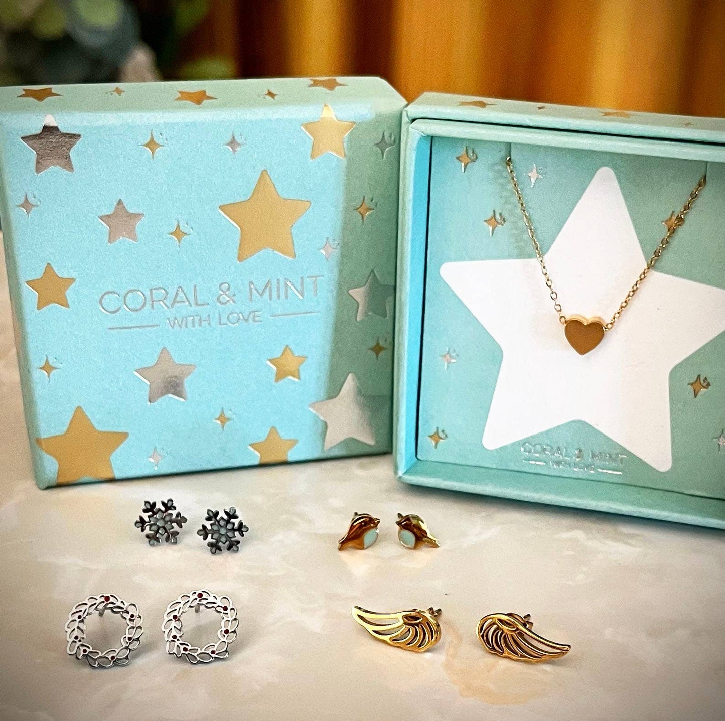 Christmas Edition - Emerald Sparkle Studs